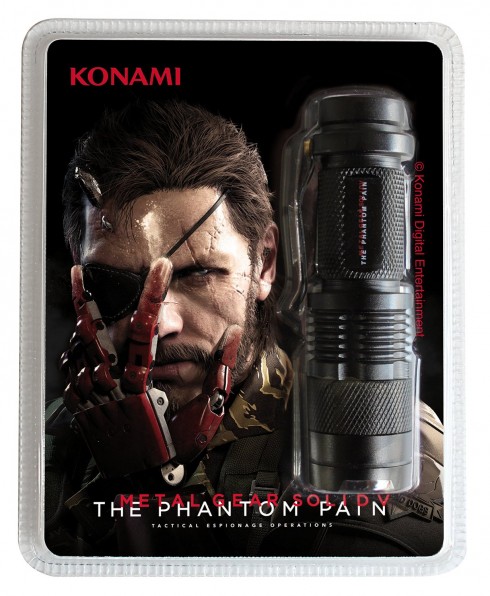 Metal-Gear-Solid-taschenlampe-490x596.jpg