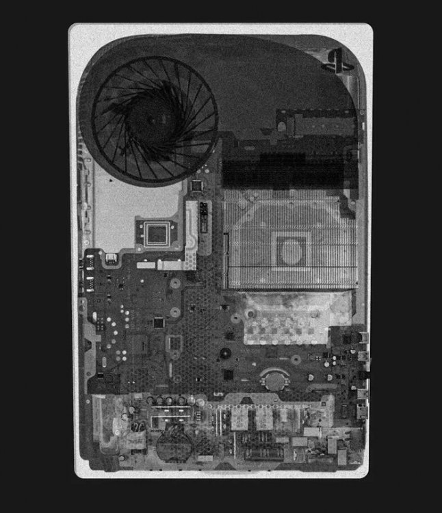 The-inside-of-PS5.jpg