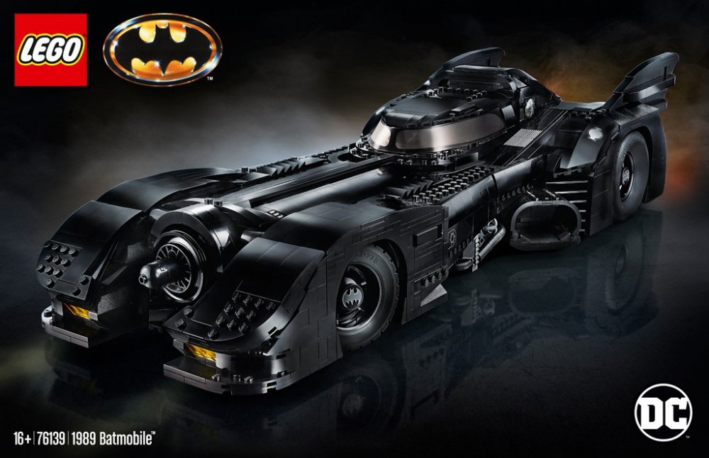 Batmobil Lego.jpg