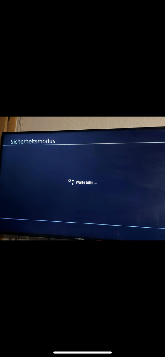 Ps4 startet nicht, Sicherheitsmodus geht nicht, Controller leuchtet nicht? PS4 Hilfe, Probleme