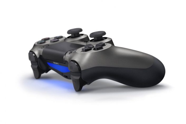 DualShock 4: Steel Black und Crystal vorbestellbar