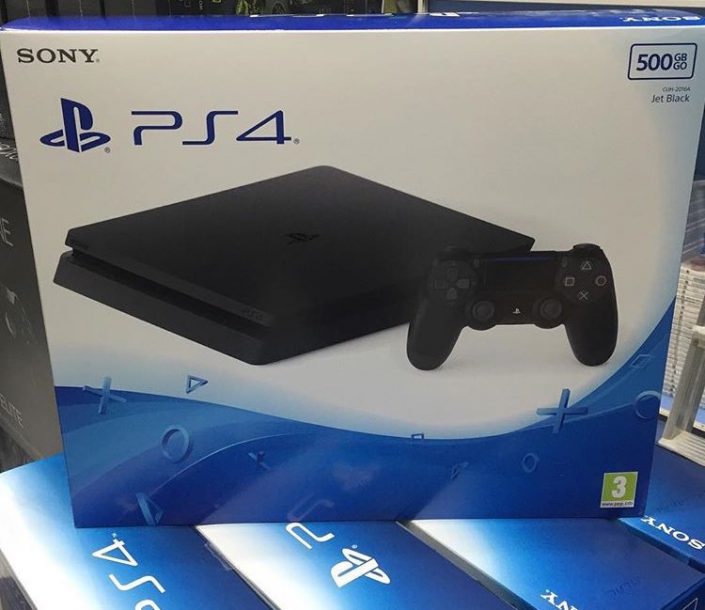 PS4 Slim in den Vereinigten Arabischen Emiraten offenbar bereits im Handel – Preis bekannt