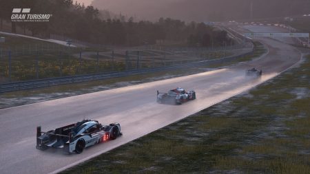Gran Turismo Sport: Der Le Mans GT1 Aston Martin DBR9 im offiziellen Gameplay-Video präsentiert