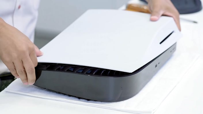 PlayStation 5: So einfach reinigt ihr die Lüfter der Konsole PlayStation 5: So einfach reinigt ihr die Lüfter der Konsole