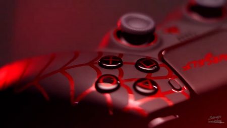 DualSense: Der PS5-Controller im Spider-Man-Look – inoffizielles Design